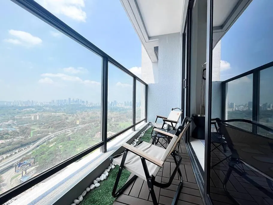 דירה קואלה לומפור Summer Ins Trion 2R2B Kl City